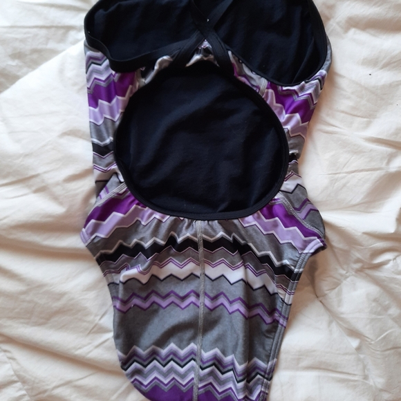 Maillot de bain de plongeon ou de sport - Picture 2 of 3